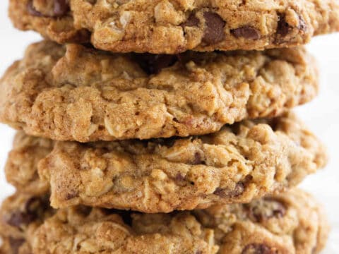 https://alicensetogrill.com/wp-content/uploads/2019/10/air-fryer-chocolate-chip-oatmeal-cookies_5144-480x360.jpg