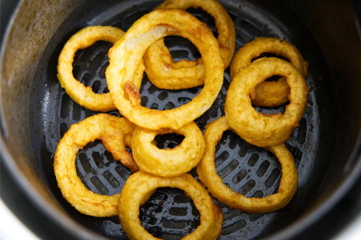 Onion rings in the air fryer basket