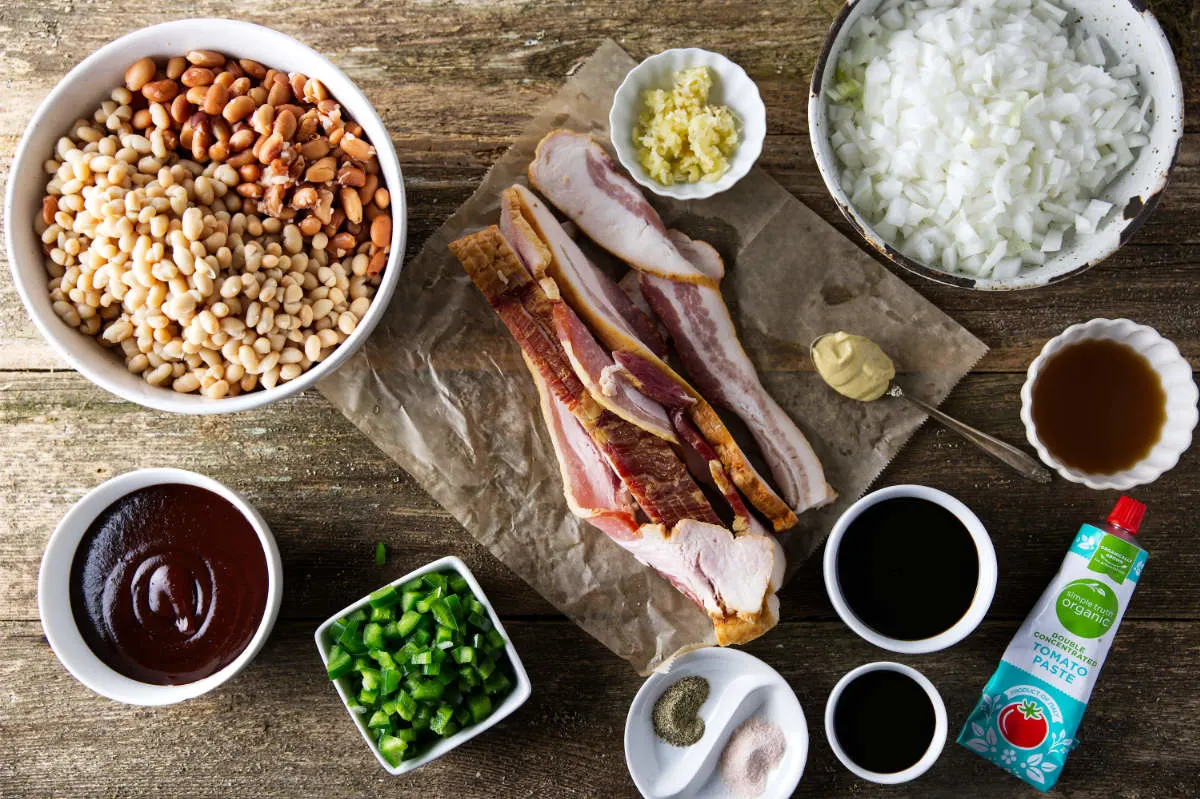 ingredients for traeger smoked baked beans