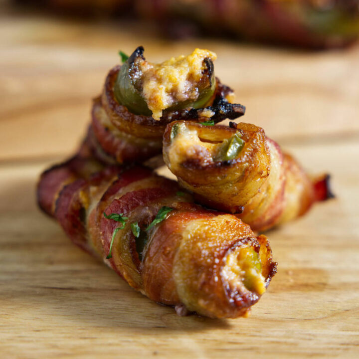 https://alicensetogrill.com/wp-content/uploads/2023/10/how-to-make-air-fryer-bacon-wrapped-jalapeno-poppers-720x720.jpg