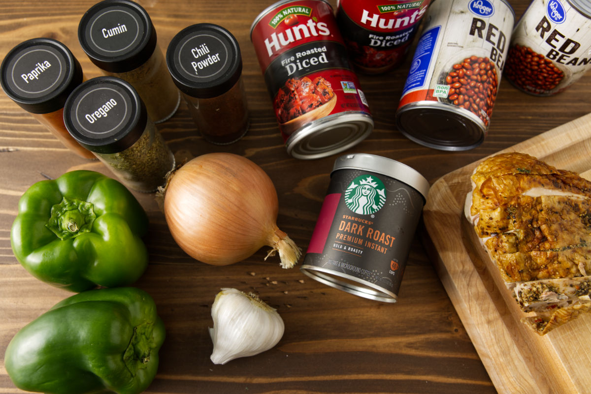 Ingredients for leftover Thankstgiving turkey chili.